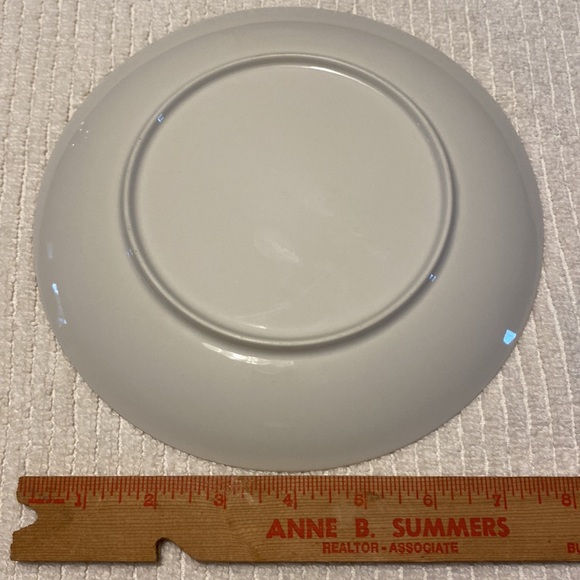 Monreau Decorative plate with beautiful lady on it. Bridgerton - Picture 7 of 9